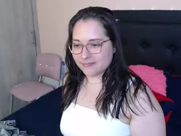 manussa69 – webcam model profile photo Image 3