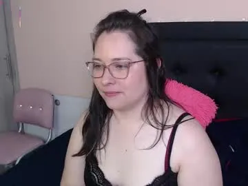 manussa69 – webcam model profile photo Image 4