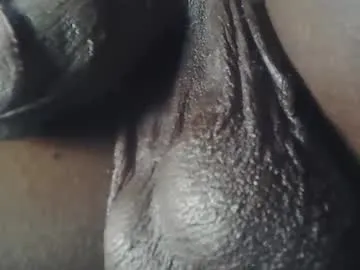 dilan_coy – webcam model profile photo Image 13