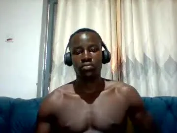 dilan_coy – webcam model profile photo Image 2