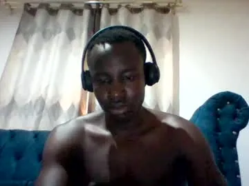 dilan_coy – webcam model profile photo Image 3