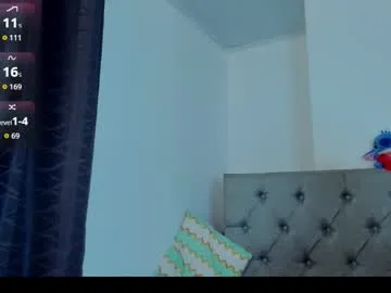 Taanni – webcam model profile photo Image 14