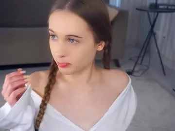 Taanni – webcam model profile photo Image 19