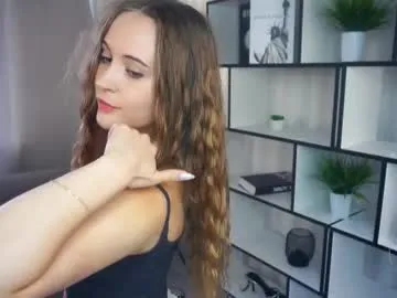 Taanni – webcam model profile photo Image 9