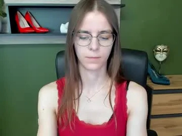 shinyways – webcam model profile photo Image 12