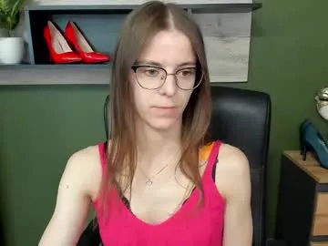 shinyways – webcam model profile photo Image 15