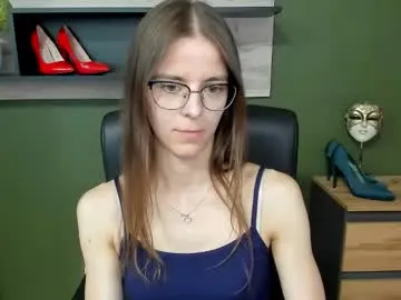 shinyways – webcam model profile photo Image 17