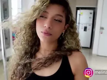 maylin_hornyy19 – webcam model profile photo Image 11