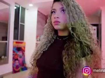 maylin_hornyy19 – webcam model profile photo Image 5