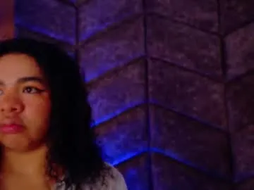 alishakelly – webcam model profile photo Image 15