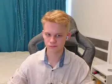 diffgirls1-1 – webcam model profile photo Image 14