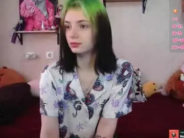 leila_petitee – webcam model profile photo Image 14