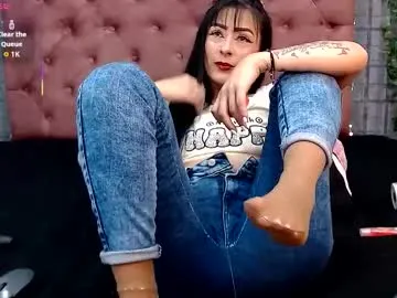 lillywills – webcam model profile photo Image 14