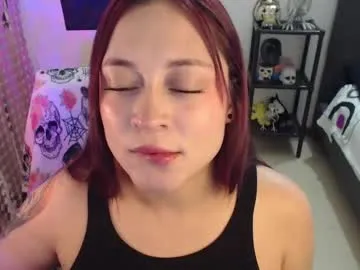 IORio2 – webcam model profile photo Image 12