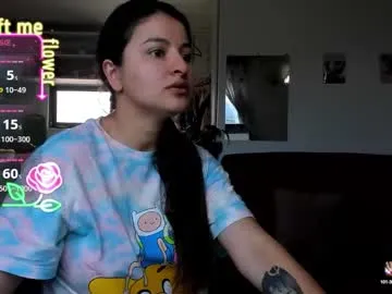 IORio2 – webcam model profile photo Image 11