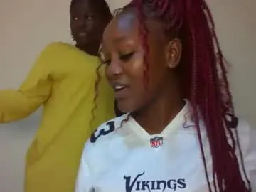 mayadashaaa – webcam model profile photo Image 2