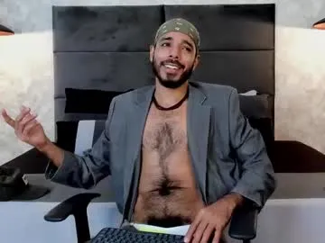 IORio2 – webcam model profile photo Image 5