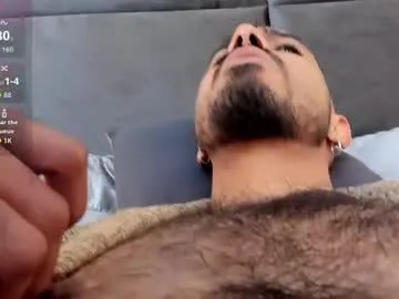 IORio2 – webcam model profile photo Image 9