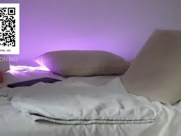 StarKristy – webcam model profile photo Image 12