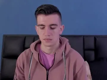 EvieEvans – webcam model profile photo Image 11