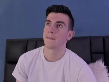 EvieEvans – webcam model profile photo Image 18