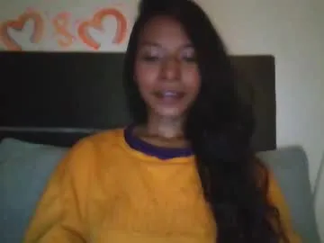 lucretiaburnaugh – webcam model profile photo Image 15