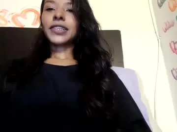 lucretiaburnaugh – webcam model profile photo Image 17