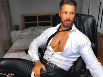 RiogaMaster – webcam model profile photo Image 7