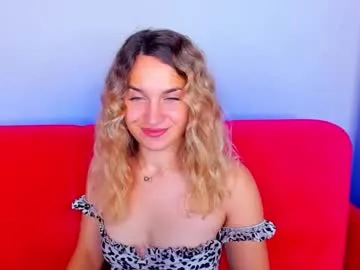 KissMec – webcam model profile photo Image 12