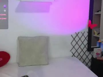 DoriDeluxe66 – webcam model profile photo Image 5