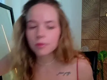 milly_shy Image 2