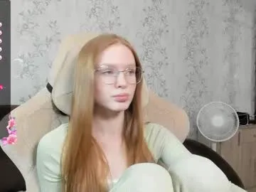 hina_porn – webcam model profile photo Image 10