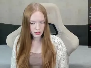 hina_porn – webcam model profile photo Image 15