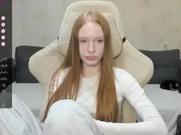 hina_porn – webcam model profile photo Image 18