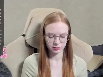 hina_porn – webcam model profile photo Image 7