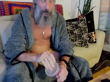 yournewfavourite – webcam model profile photo Image 13