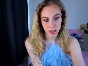 ashlynmay – webcam model profile photo Image 15