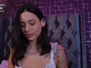 ava_delightt – webcam model profile photo Image 11