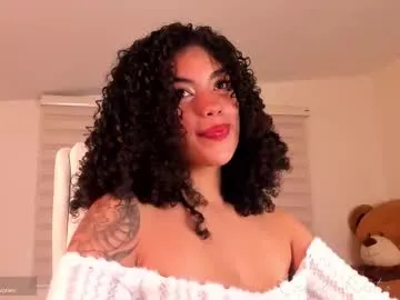 sophiestique – webcam model profile photo Image 15