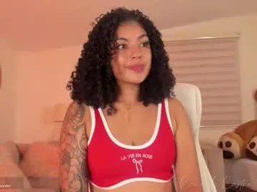 sophiestique – webcam model profile photo Image 2