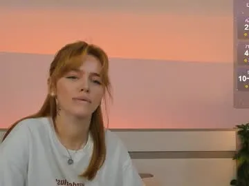 luckrose – webcam model profile photo Image 10