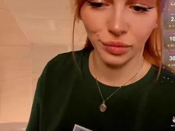 luckrose – webcam model profile photo Image 13