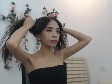 Lola_Hale – webcam model profile photo Image 4