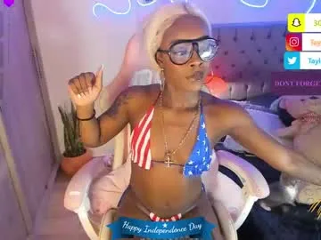 lindsaydeee – webcam model profile photo Image 6