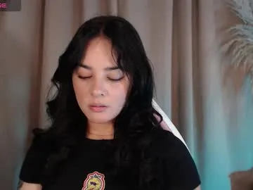 IORio2 – webcam model profile photo Image 9