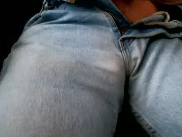 IORio2 – webcam model profile photo Image 16