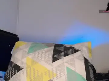 Sun-Moon – webcam model profile photo Image 8