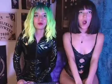 lisaamoree – webcam model profile photo Image 5