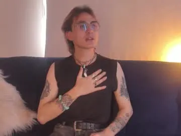 moonn_fox – webcam model profile photo