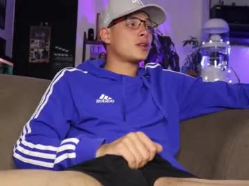 l0v35_2_5p00g3 – webcam model profile photo Image 9